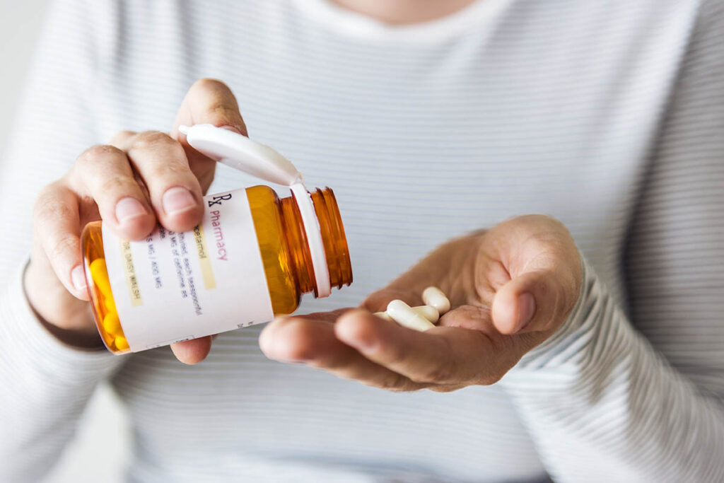 woman takes some Benzodiazepines regardless of the Benzodiazepines shortage